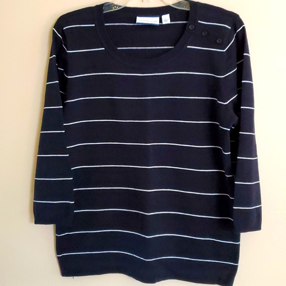 Black and White Striped crewneck sweater